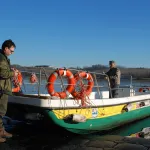 Lago di Candia, eventi per riacquistare la barca distrutta a marzo nell’incendio doloso