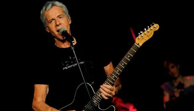 Claudio Baglioni in Piazza Castello, il tour Con Voi apre agli abbonamenti