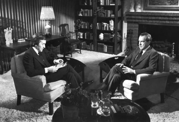 Frost contro Nixon in uno spettacolo alle Fonderie Limone