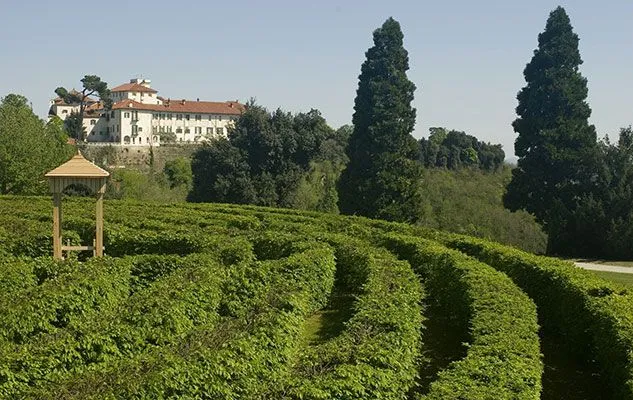 Weekend alla scoperta del Castello di Masino