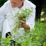 Mariangela Susigan La regina delle erbe spontanee