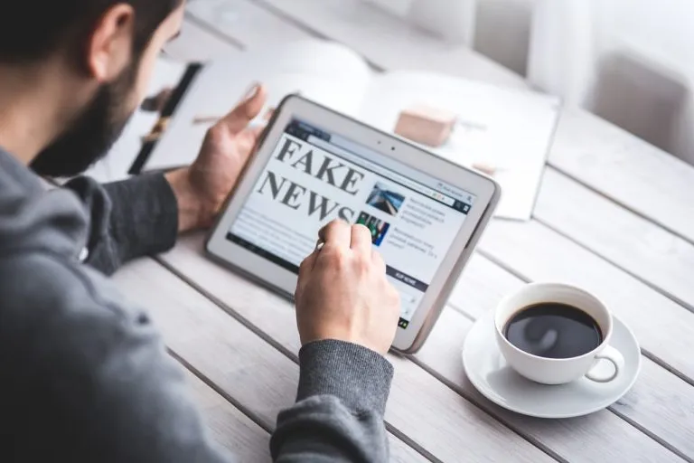 Fake News e vaccini: chi condivide più bufale in Italia?