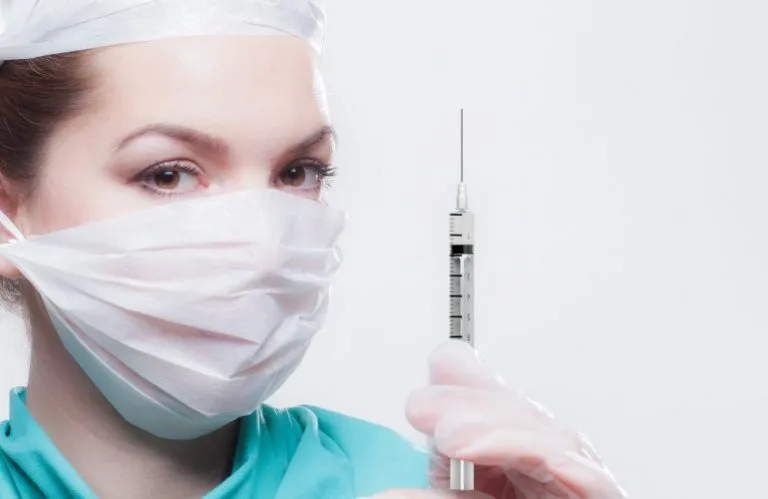 Coronavirus COVID-19 in Italia: i nuovi casi e i decessi
