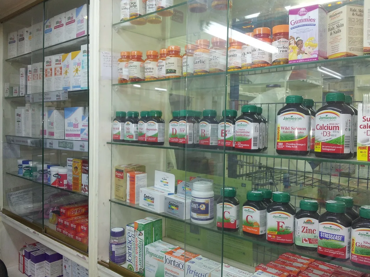 Green pass “da tampone”: in Piemonte oltre 200 farmacie hanno aderito per test a prezzi agevolati