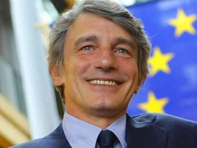 David Sassoli: bandiere a mezz’asta per i funerali di Stato