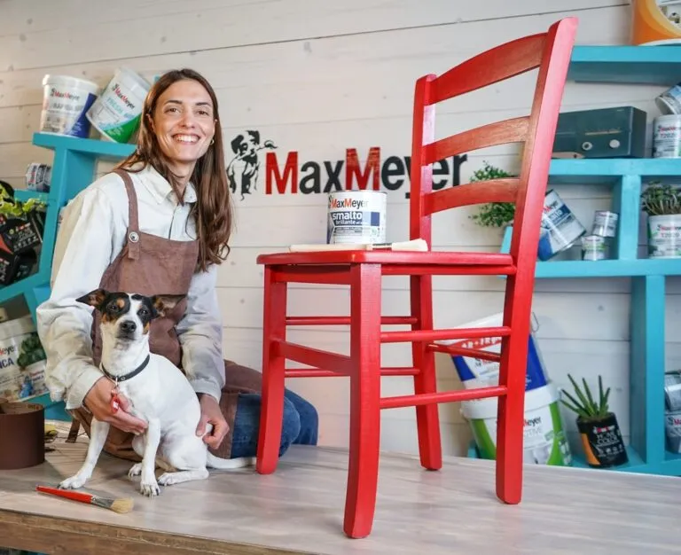 Dona nuova vita ai tuoi arredi con gli smalti MaxMeyer