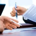 A.a.a operai cercansi disperatamente. Ma anche muratori, farmacisti, insegnanti e biologi