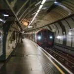 Problemi per la metropolitana di Torino: le scale mobili non funzionano e altri disservizi