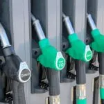 Benzinai in piazza a Torino: la protesta per il prezzo del carburante