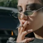 A Torino scatta il divieto di fumo all’aperto