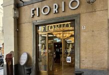 Torino Celebra il XX Anniversario dell'Associazione Culturale e il 70° Anniversario della Morte di Vitaliano Brancati con una foto storica.