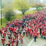 Raduno dei Babbi Natale al Regina Margherita: solidarietà, musica e tanti eventi