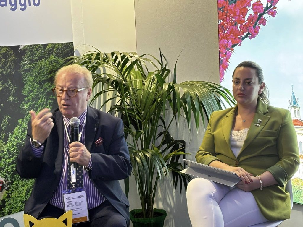 Giovanni Firera, Presidente ADI - Agenzia Digitale Italiana con la Direttrice della Biblioteca Nazionale Albanese Majlinda Toçi,