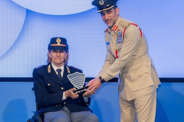 Adele Gesso premiata al World Police Summit di Dubai: una storia di determinazione