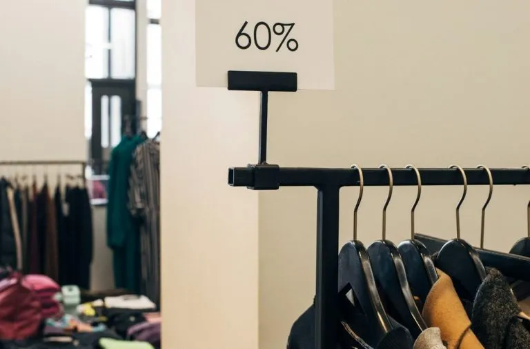 Saldi estivi 2025 in Piemonte: quando iniziano e quanto durano